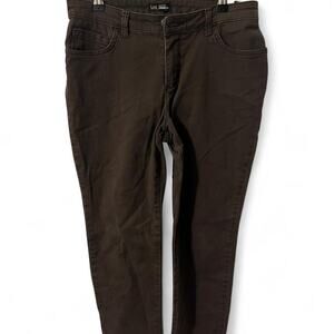 Brown lee classic fit straight